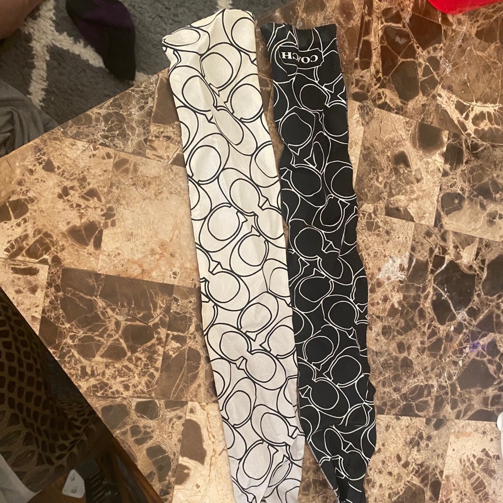 Coach scarf